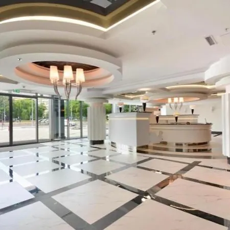 Hanza Tower White 24 Pool & Jacussi * Szczecin